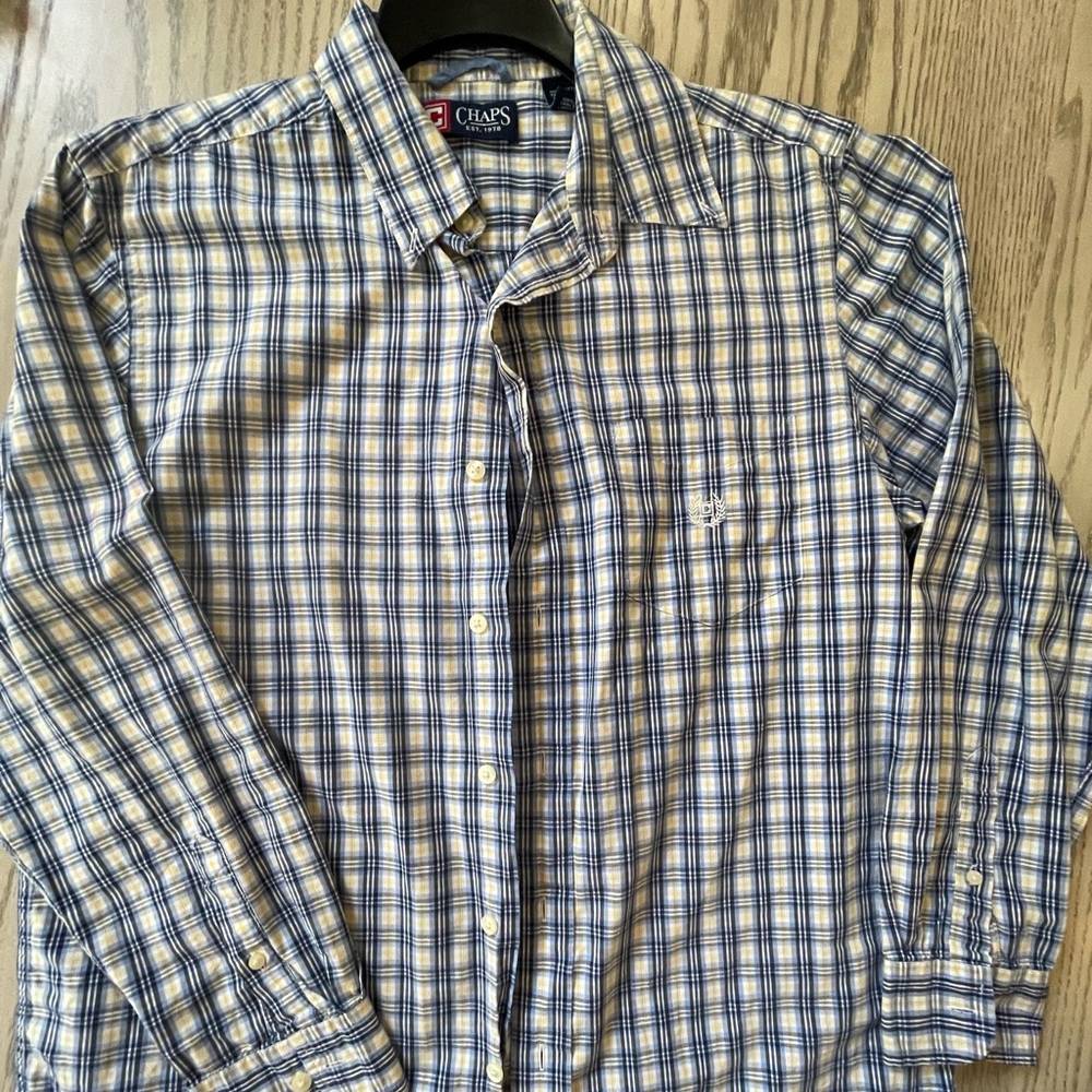CHAPS Men’s Medium Long-sleeved, Button-down Shirt